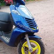 Aprilia Sonic Liselotte-SOLGT