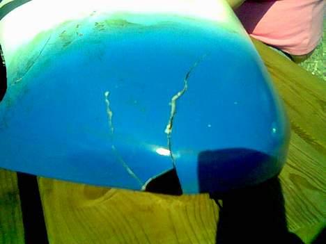 Honda SFX *solgt* - mit frontskjold efter jeg havde lånt den ud til en veninde... damn! billede 11