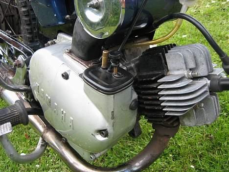 Yamaha fs1 dx (til salg) - Uhh det er sku da motoren billede 1