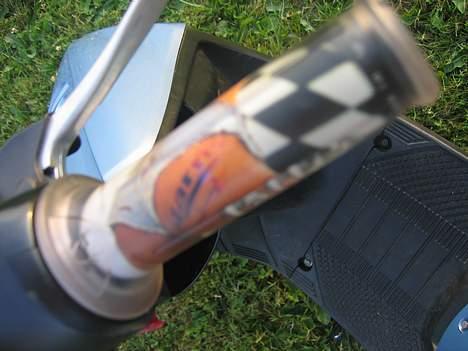 Yamaha Jog -- CRASHED - BUSTED ! - nice håndtag !  billede 13