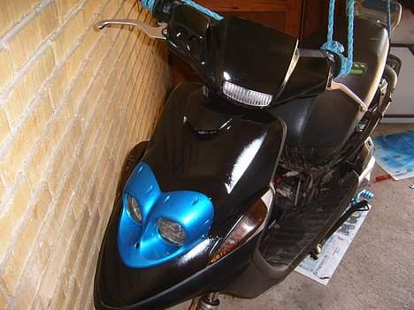 Yamaha Bws NG projekt del 2 - Syns den er ret fræk med de farver :P billede 1