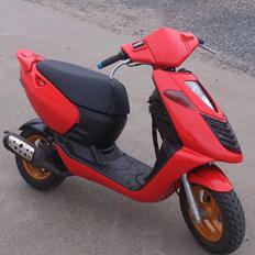 Aprilia Sonic AC