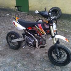 Kayo Crf 140cc- Rockstar Edition $ælges