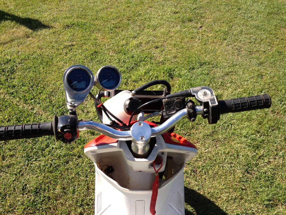 Yamaha jog billede 8