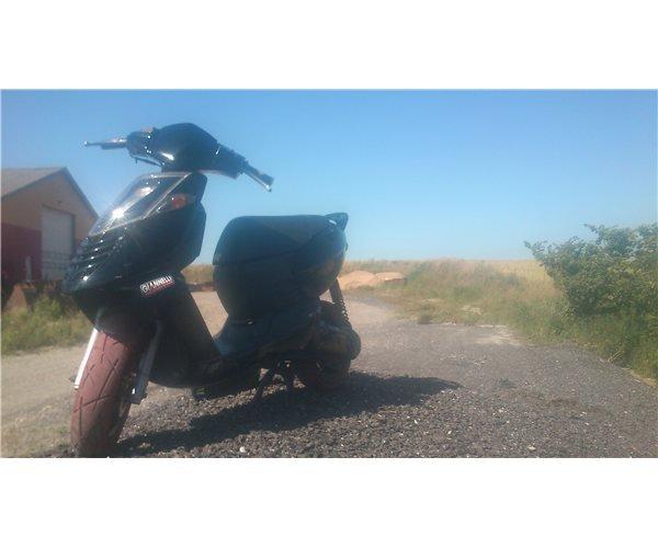 Aprilia Sonic billede 2