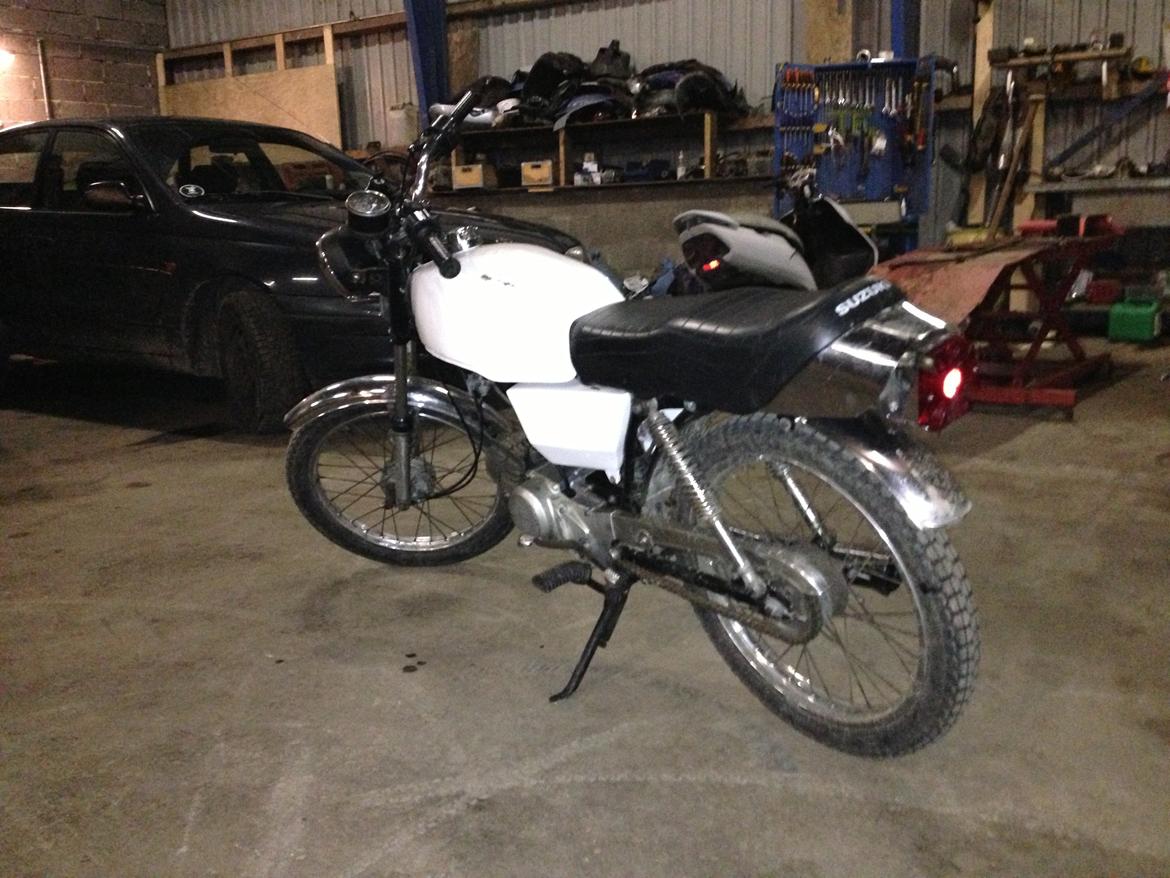 Suzuki dm 50 billede 5