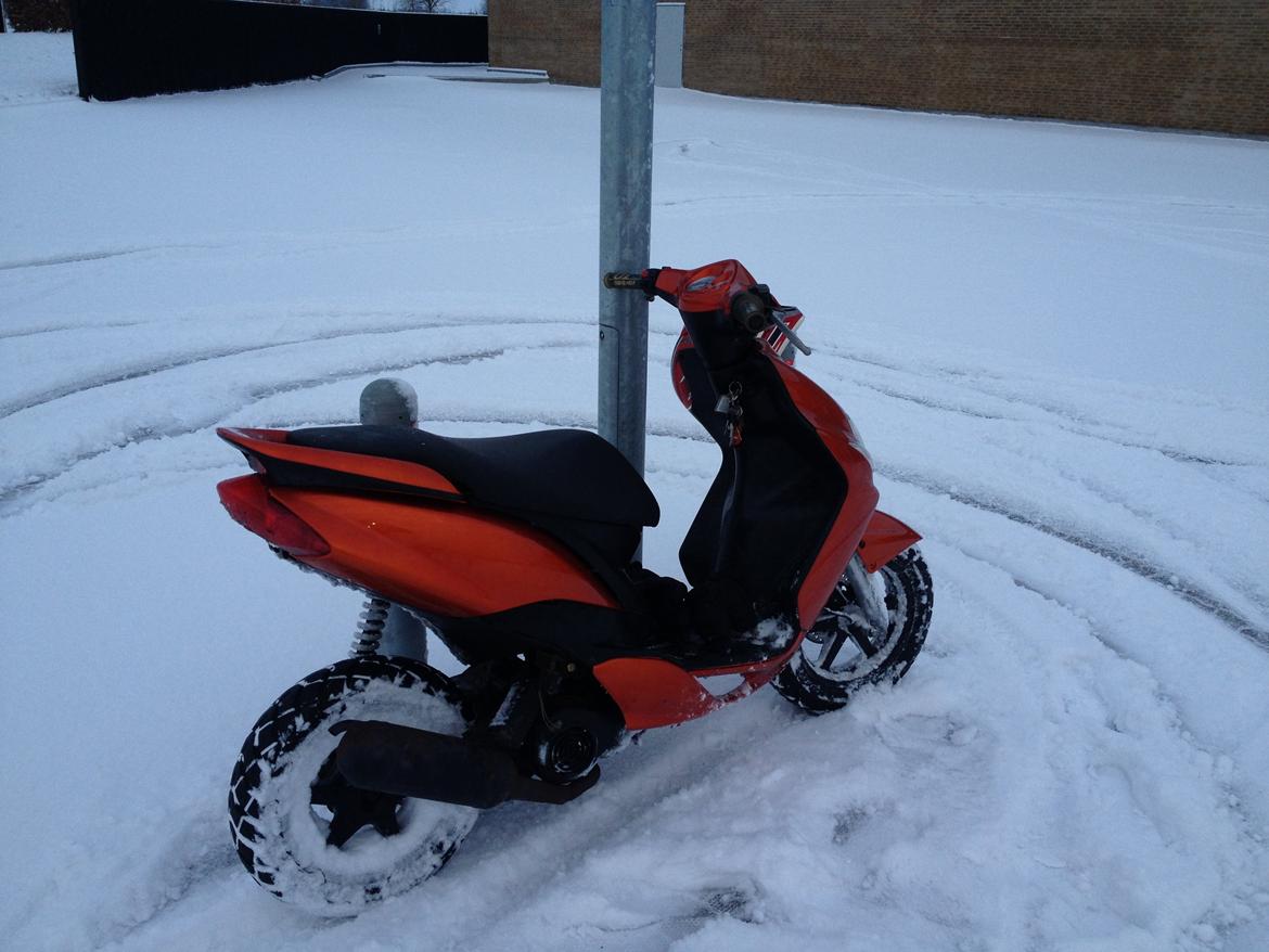 Yamaha JOG R billede 5