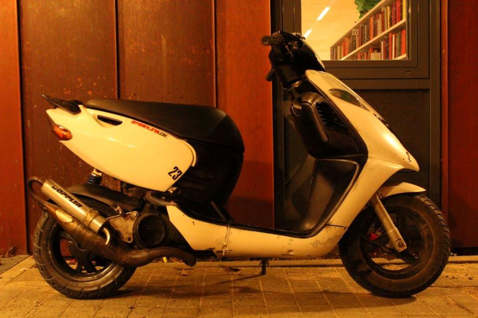 Aprilia Sonic GP billede 2