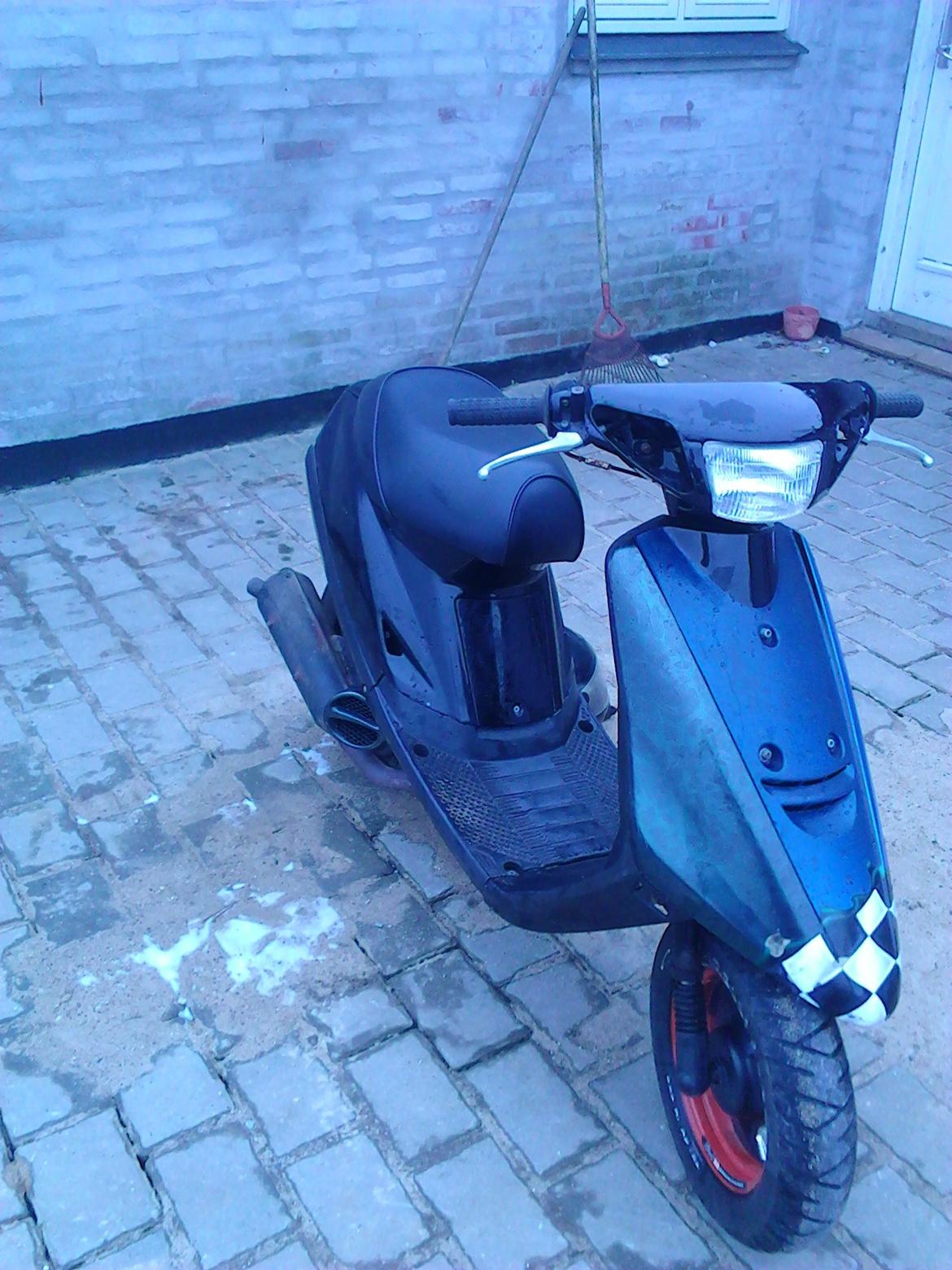 Yamaha jog as billede 2