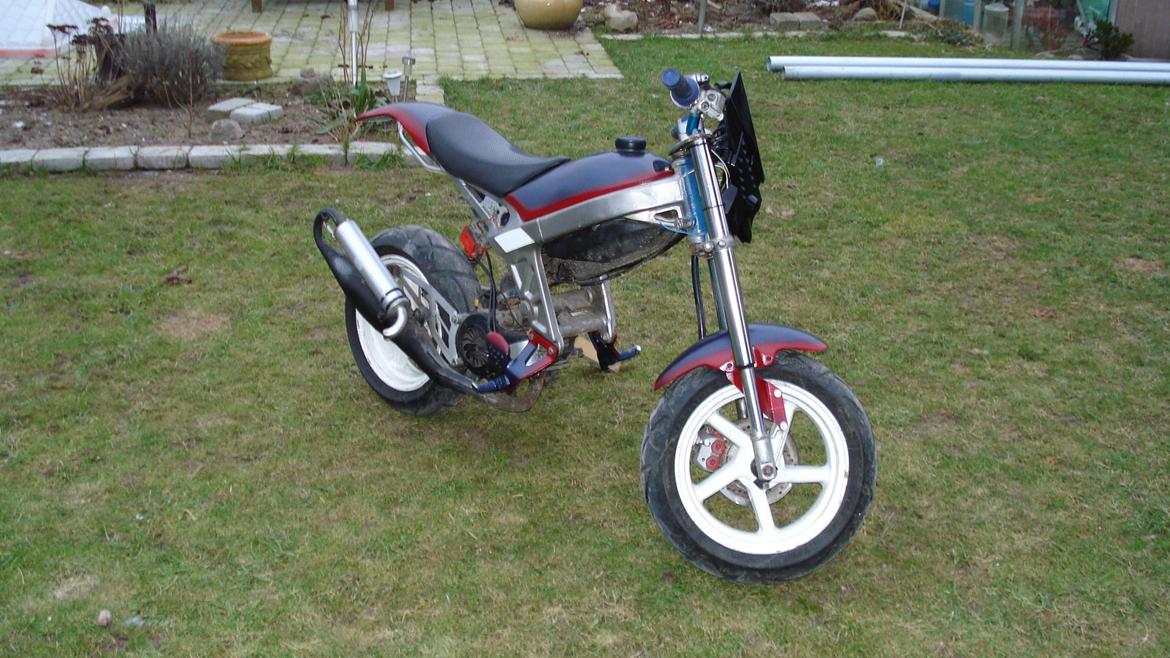 Suzuki street magic billede 5