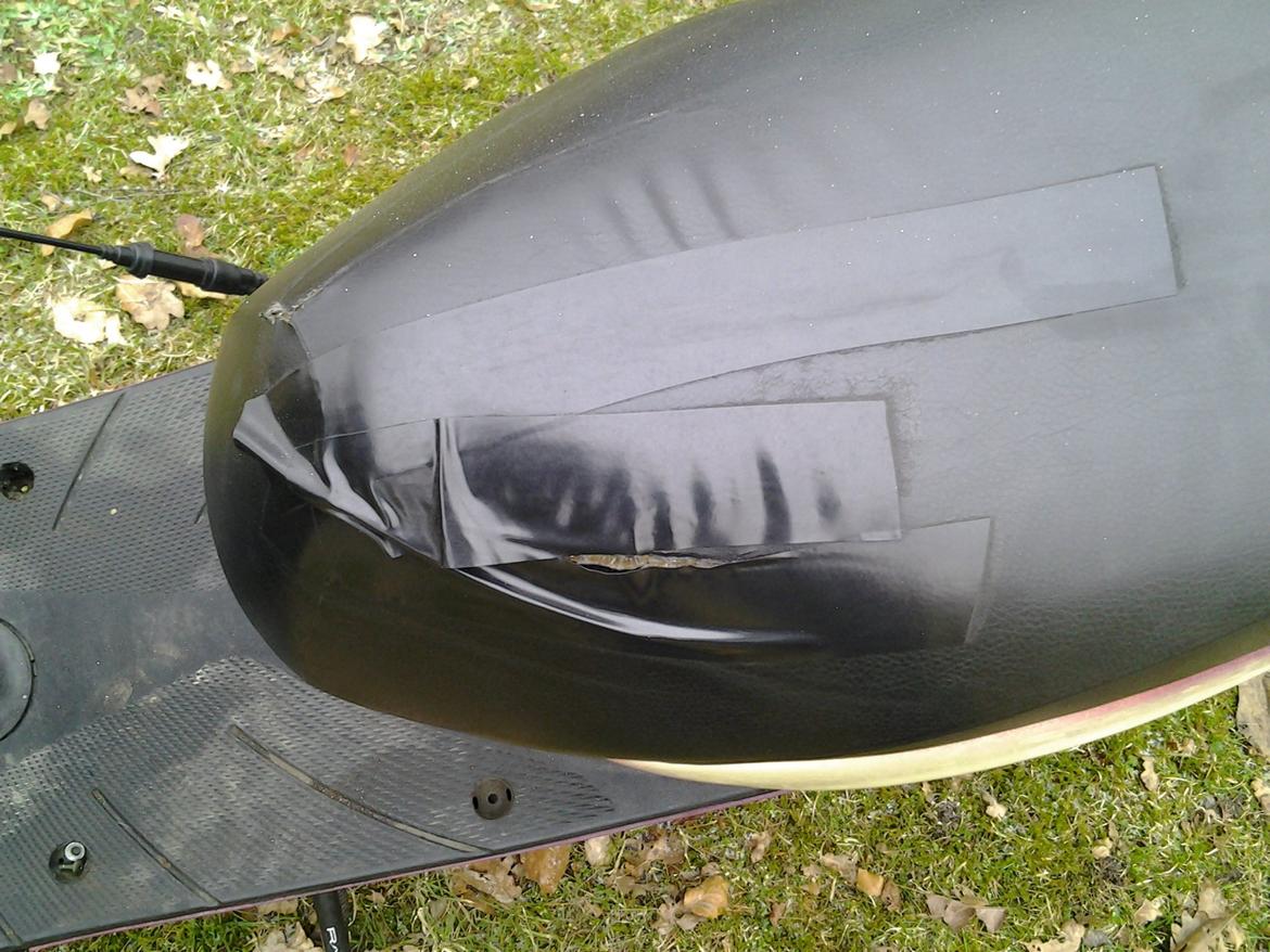 Yamaha Jog Space ''Byttet ti RCR'' - sædet er lige fikset med gaffa ;) billede 7