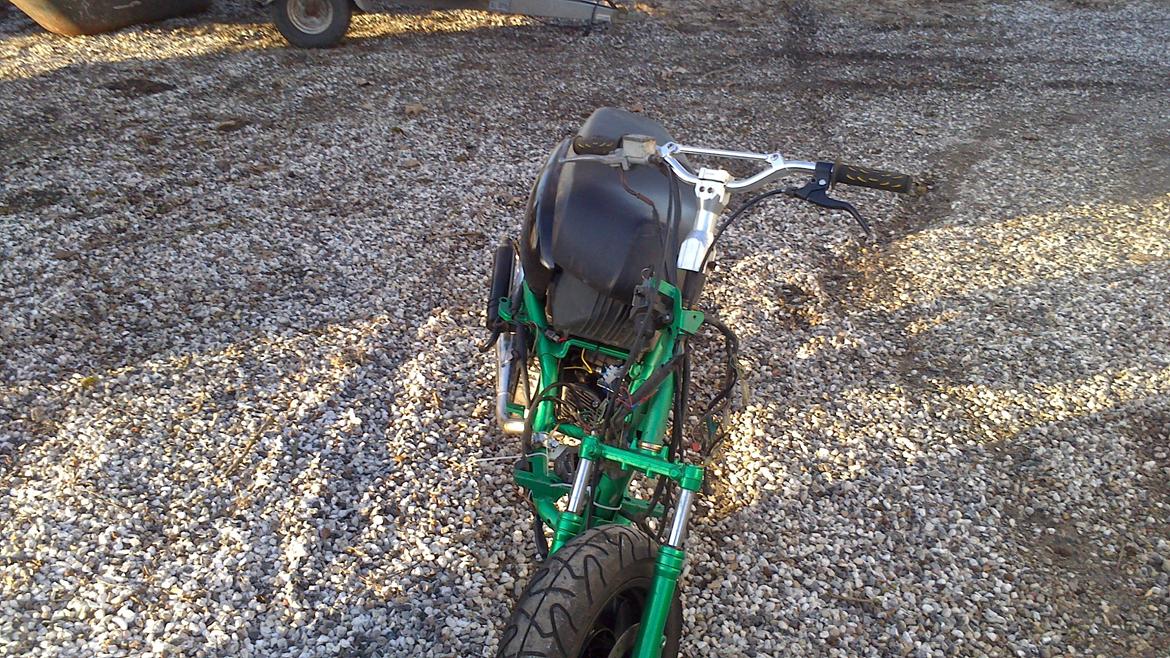 Yamaha neos banebhirte (SOLGT) billede 5