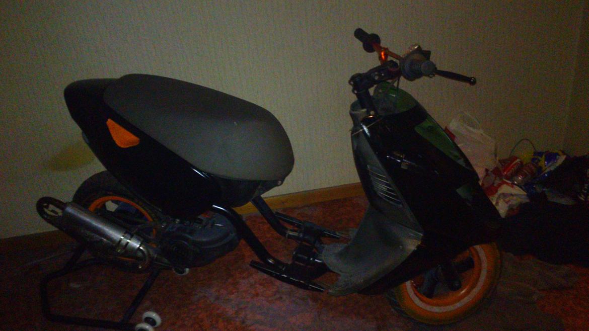 Aprilia Stage6 Racing MKII Sonic - SOLGT billede 3