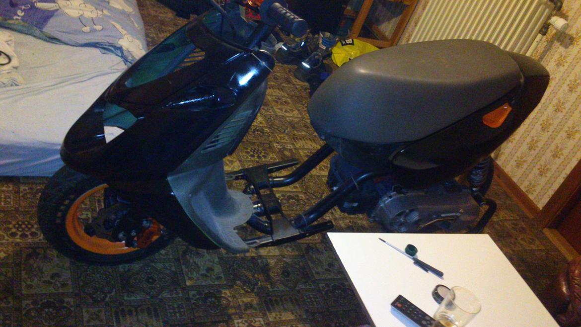 Aprilia Stage6 Racing MKII Sonic - SOLGT billede 5