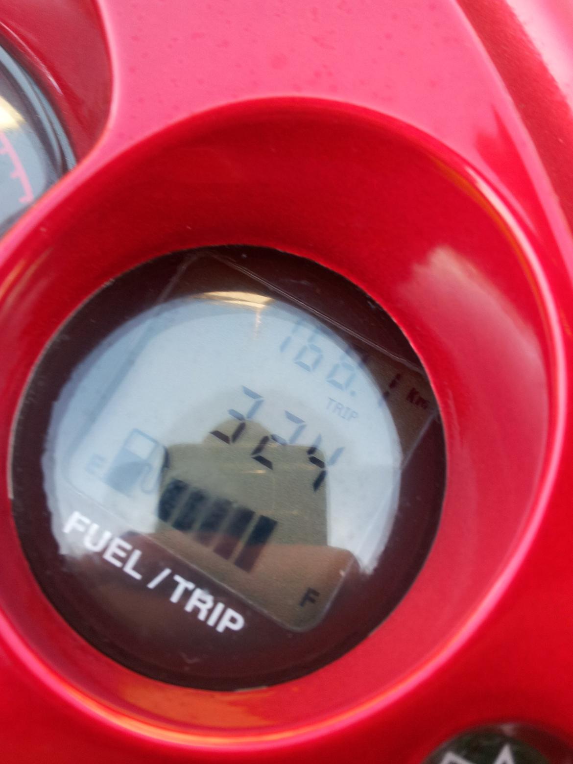 Yamaha Jog R Sports Edition - 168,1 Km har jeg kørt i alt, siden jeg fik den :) billede 16