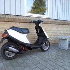 Yamaha Jog F/S - Solgt