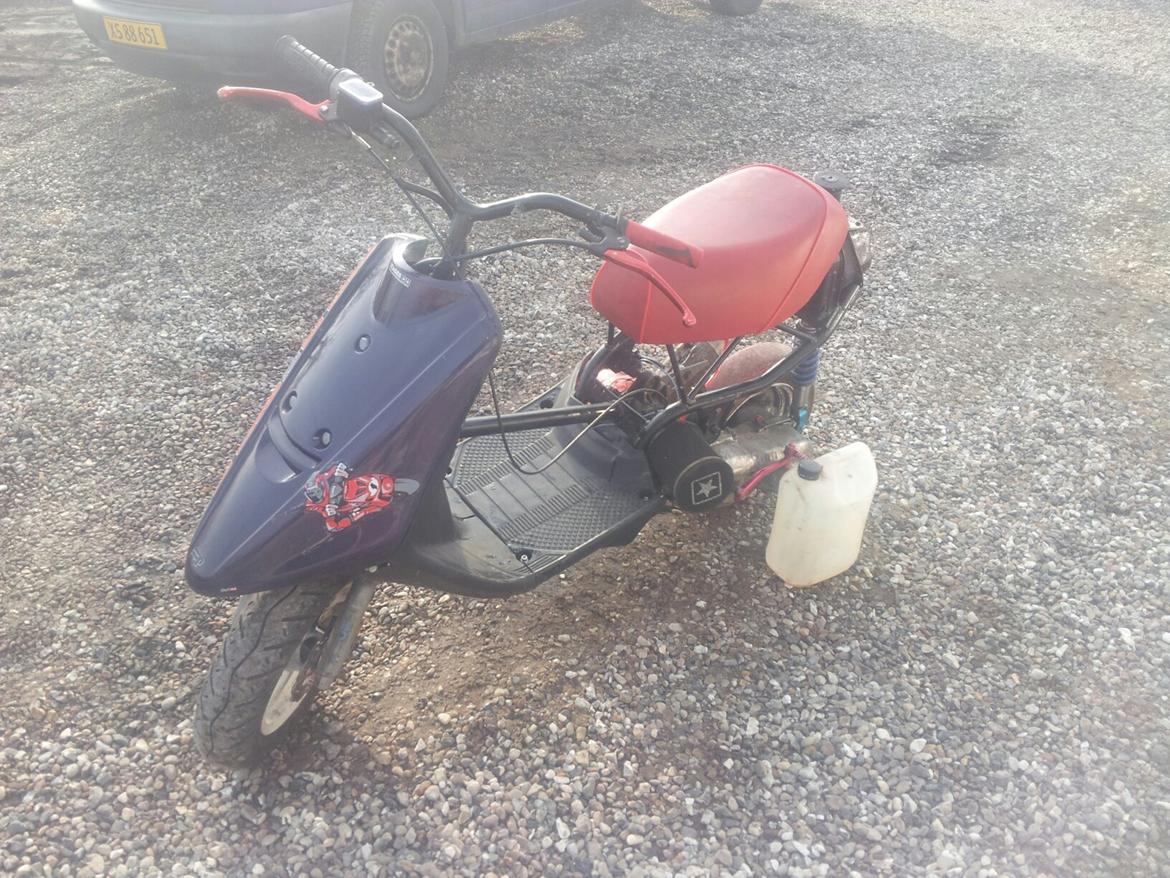 Yamaha jog evo2 billede 1