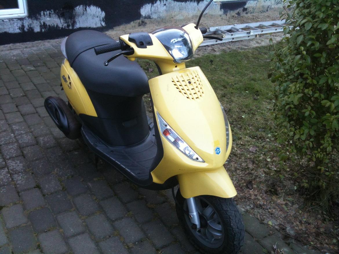 Piaggio New zip 4t billede 2