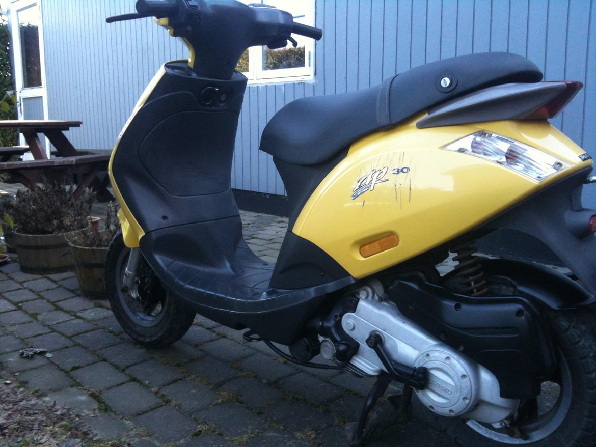 Piaggio New zip 4t billede 4
