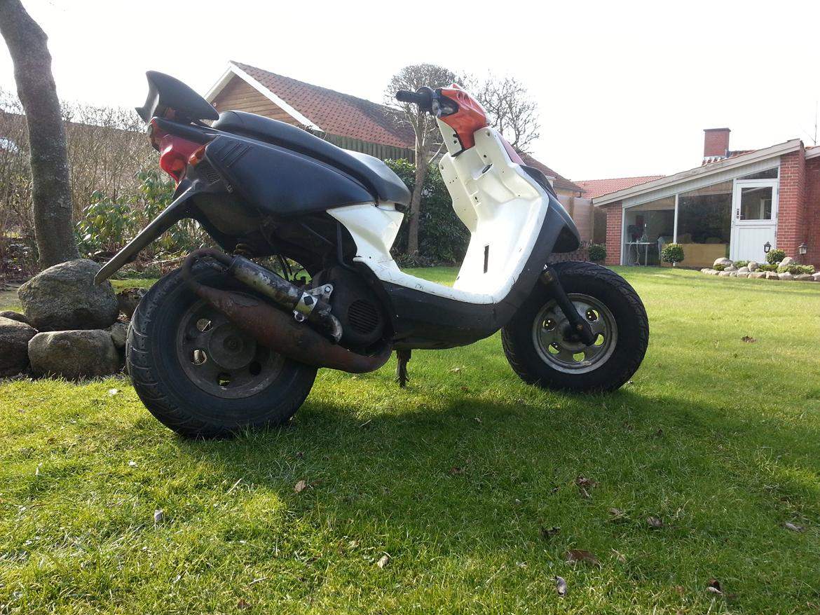 Yamaha Bws NG (black magic) billede 3