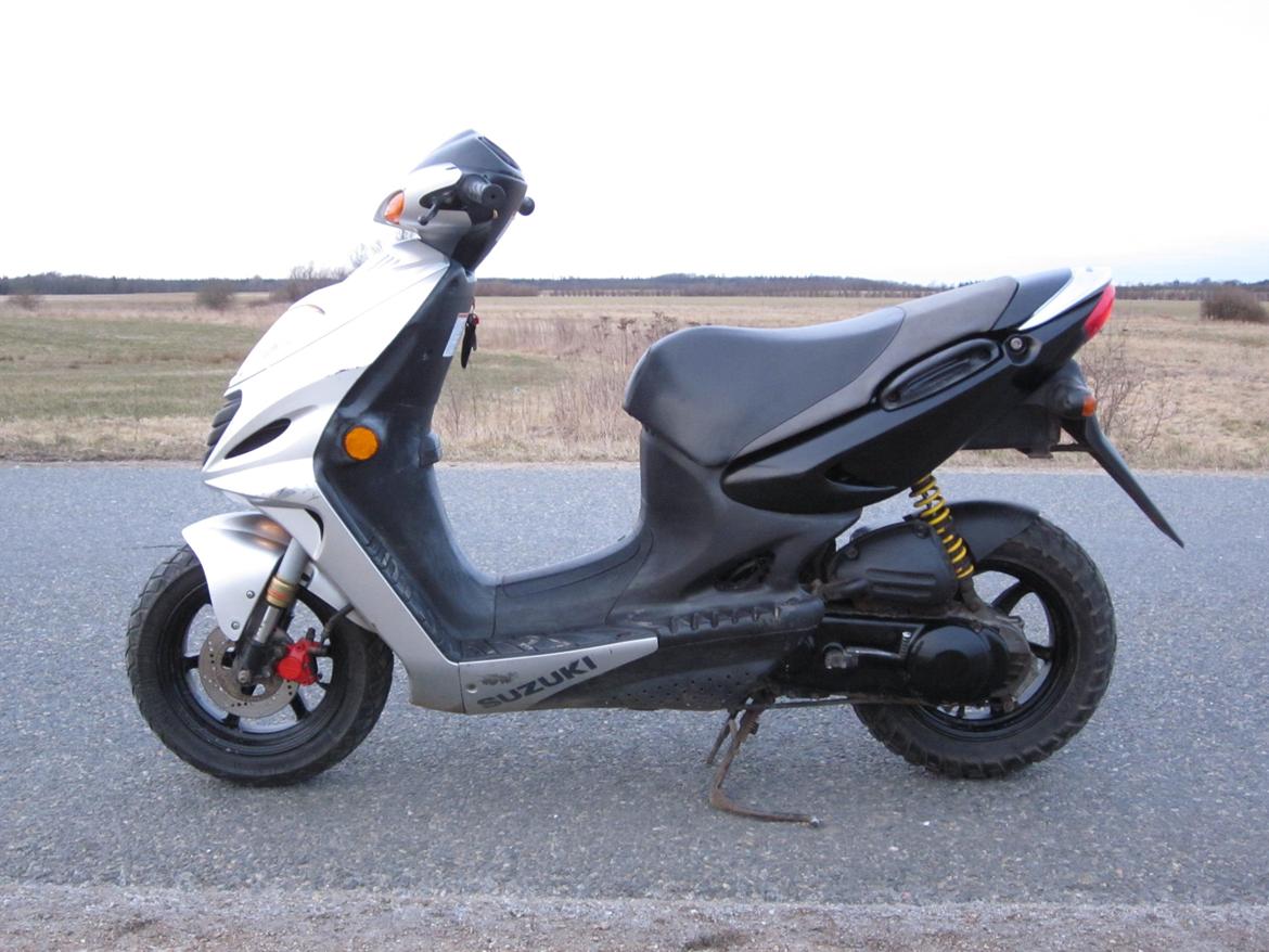 Suzuki katana billede 2