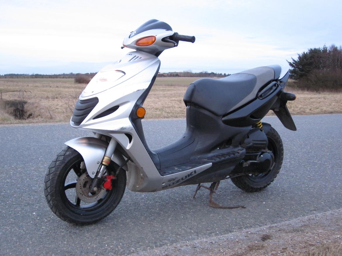 Suzuki katana billede 5