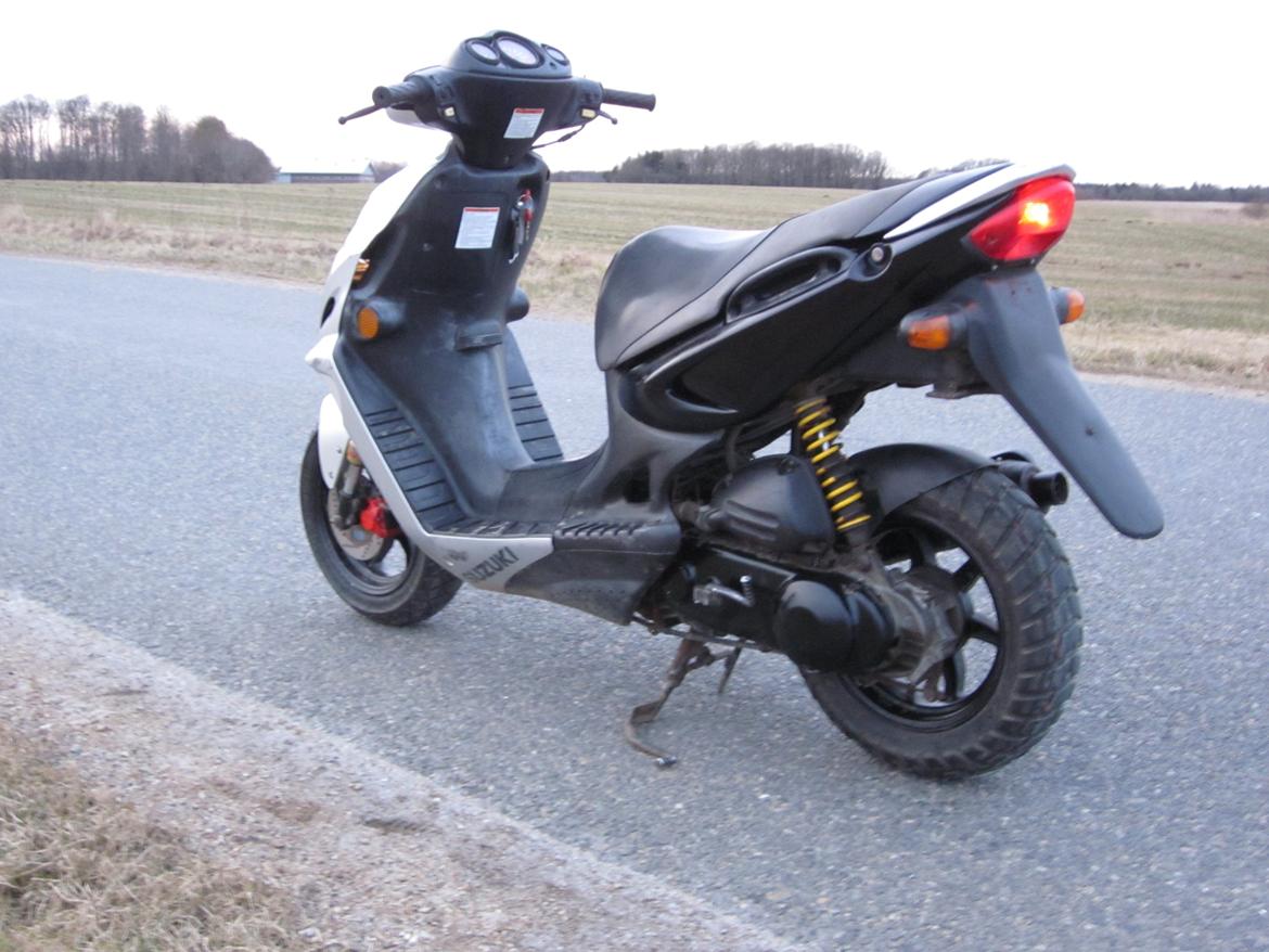 Suzuki katana billede 3