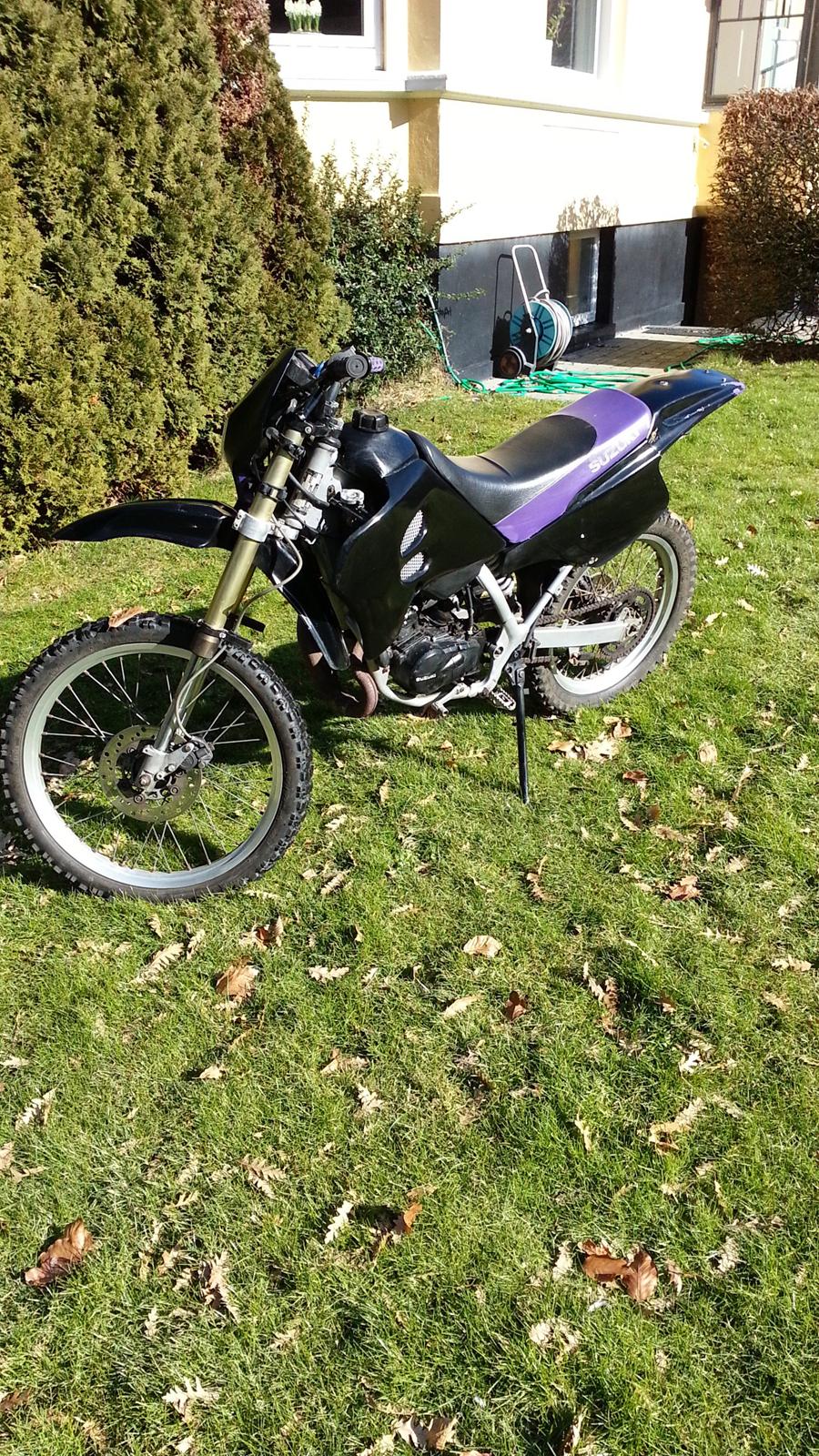 Suzuki rmx billede 1