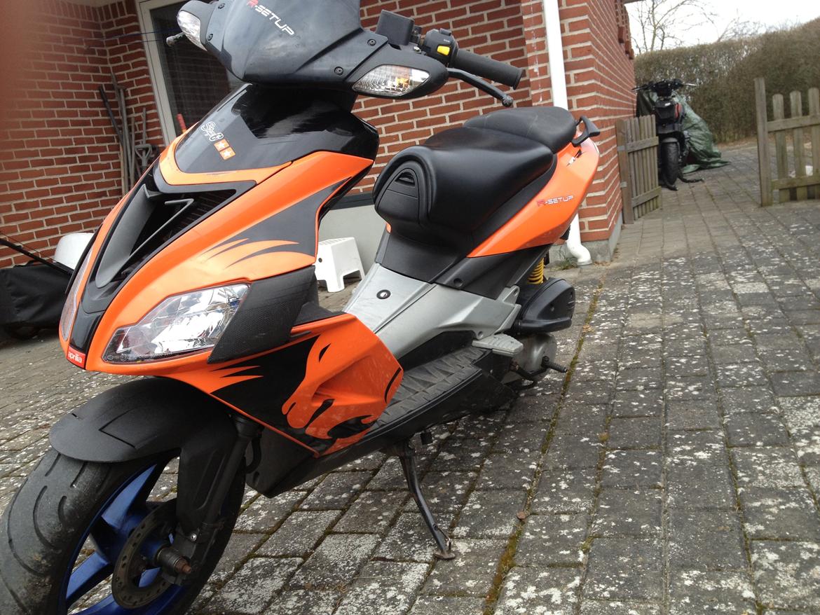 Aprilia SR50 Factory R Projekt TWINS billede 3