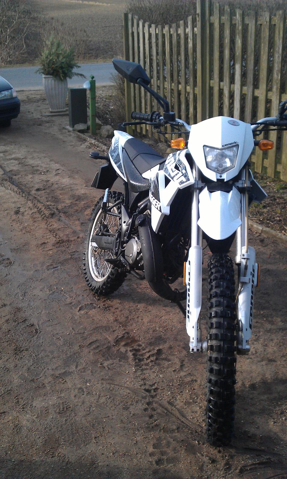 Generic Trigger x 50 (solgt)  billede 1