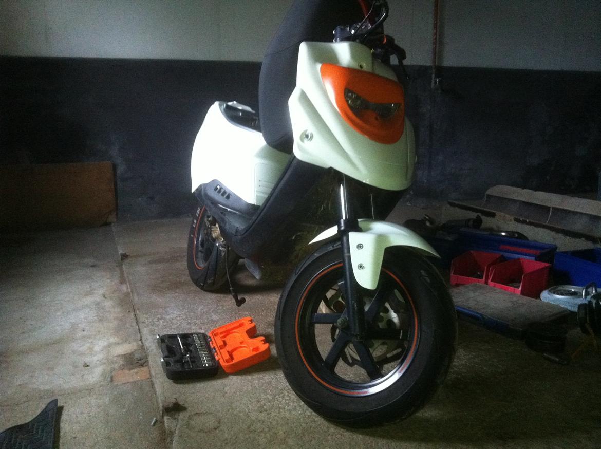 PGO Hot 50 billede 1