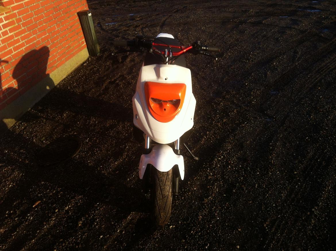 PGO Hot 50 billede 3