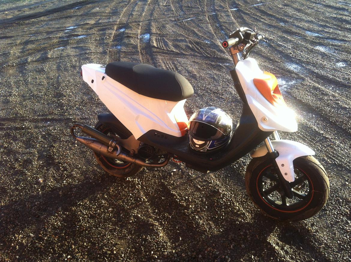 PGO Hot 50 billede 4