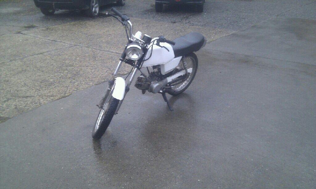 Suzuki dm50 billede 1