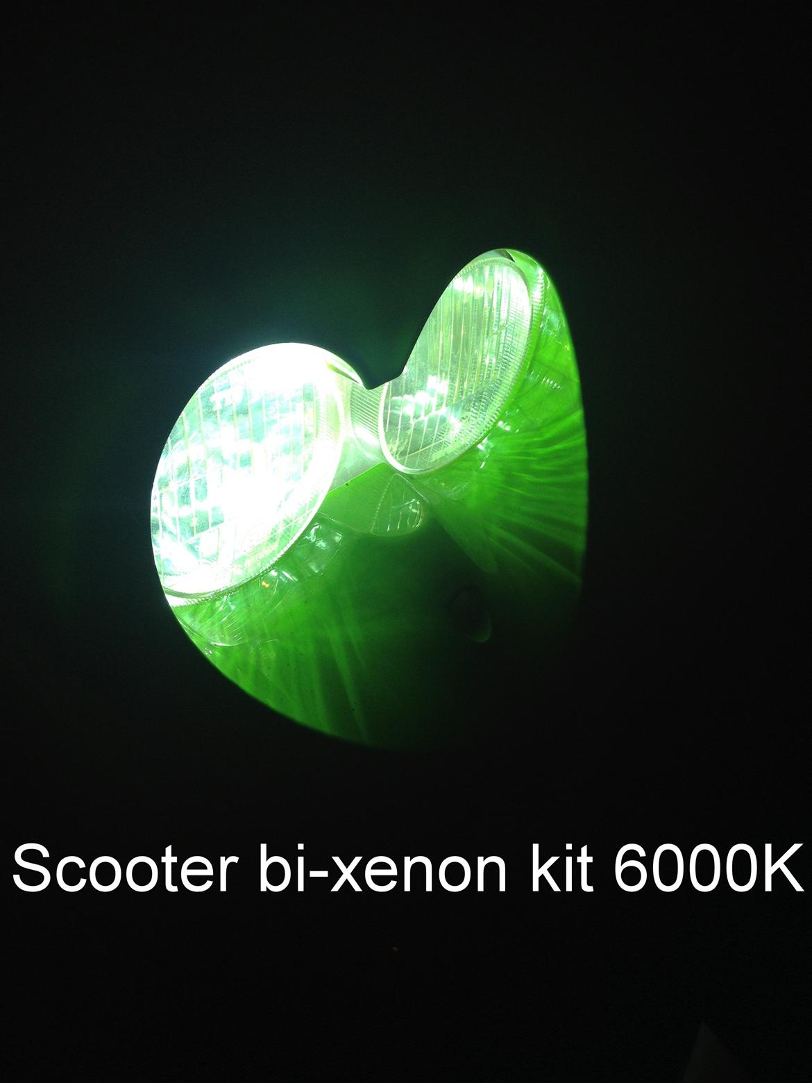 PGO HOT 50 Kawasaki edition Xenon billede 15