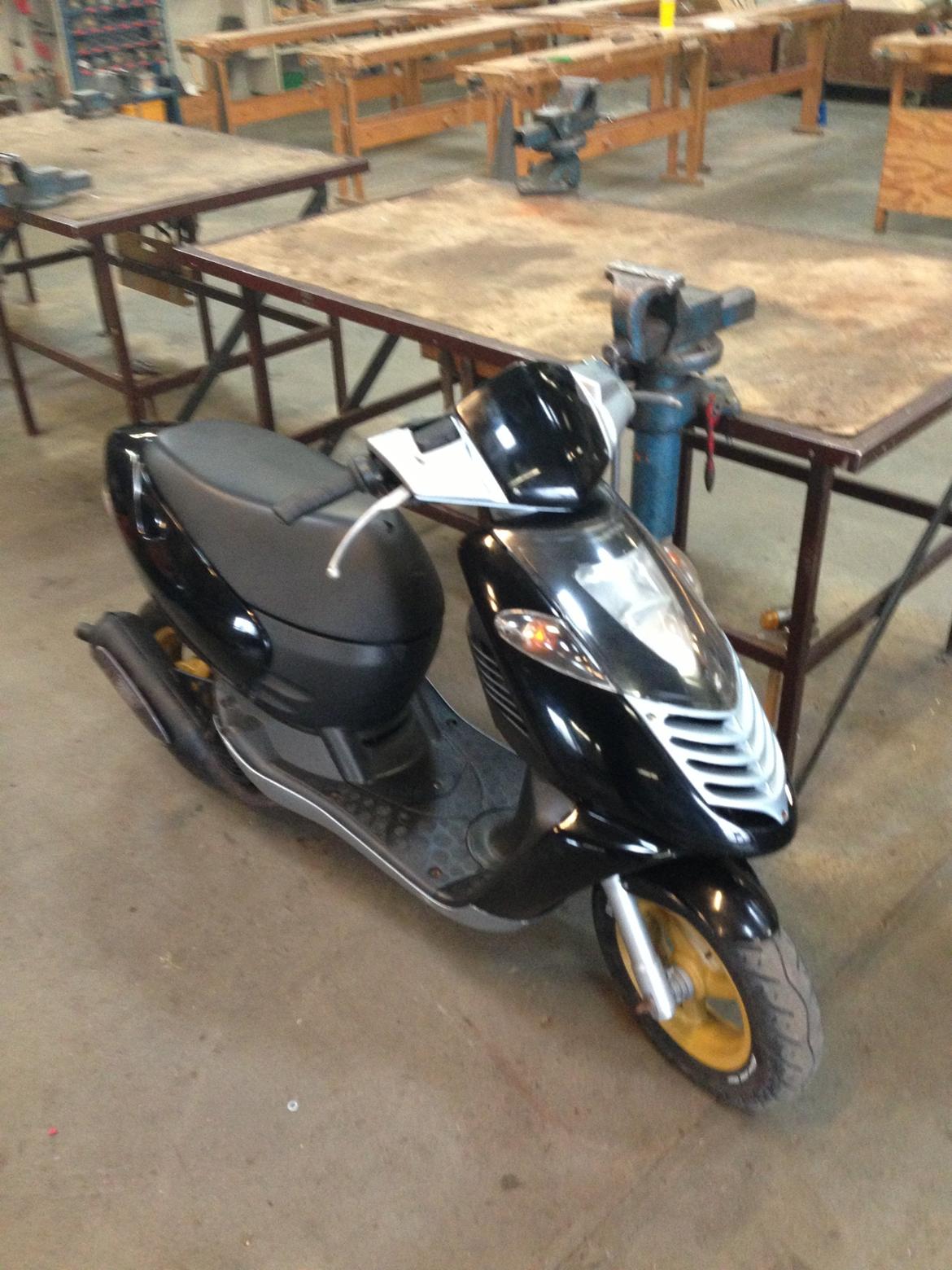 Aprilia Sonic billede 2