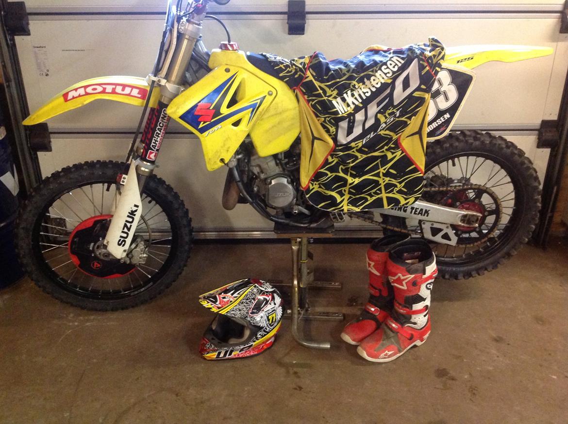 Suzuki RM125 k9 billede 17