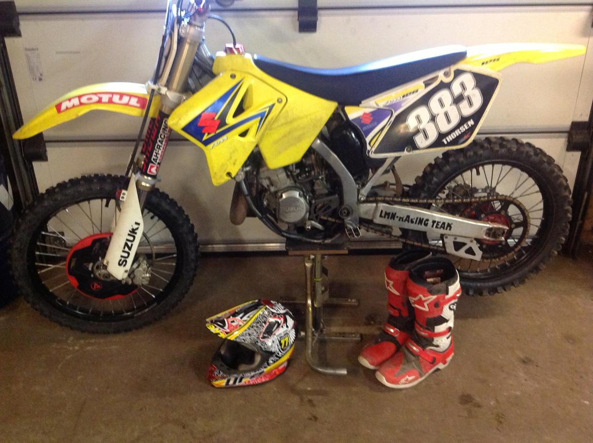 Suzuki RM125 k9 billede 18