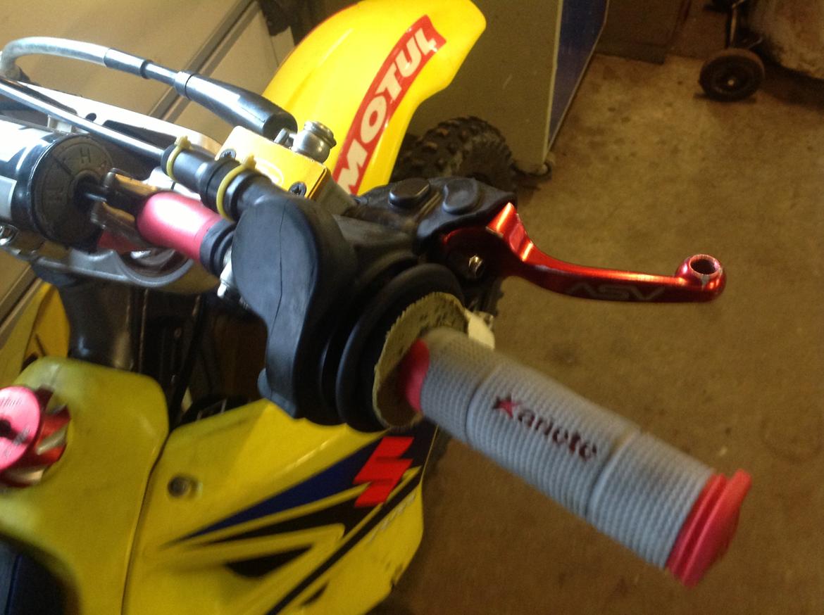 Suzuki RM125 k9 billede 19