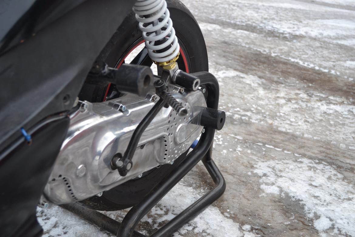 Yamaha Jog RR Evo3 billede 7
