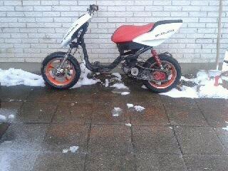 Yamaha aerox billede 3