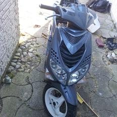 Peugeot Speedfight 2