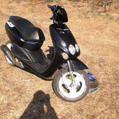 Yamaha Neos