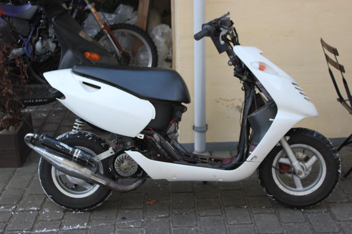 Aprilia Sonic! Det hvide LYN!:D billede 2