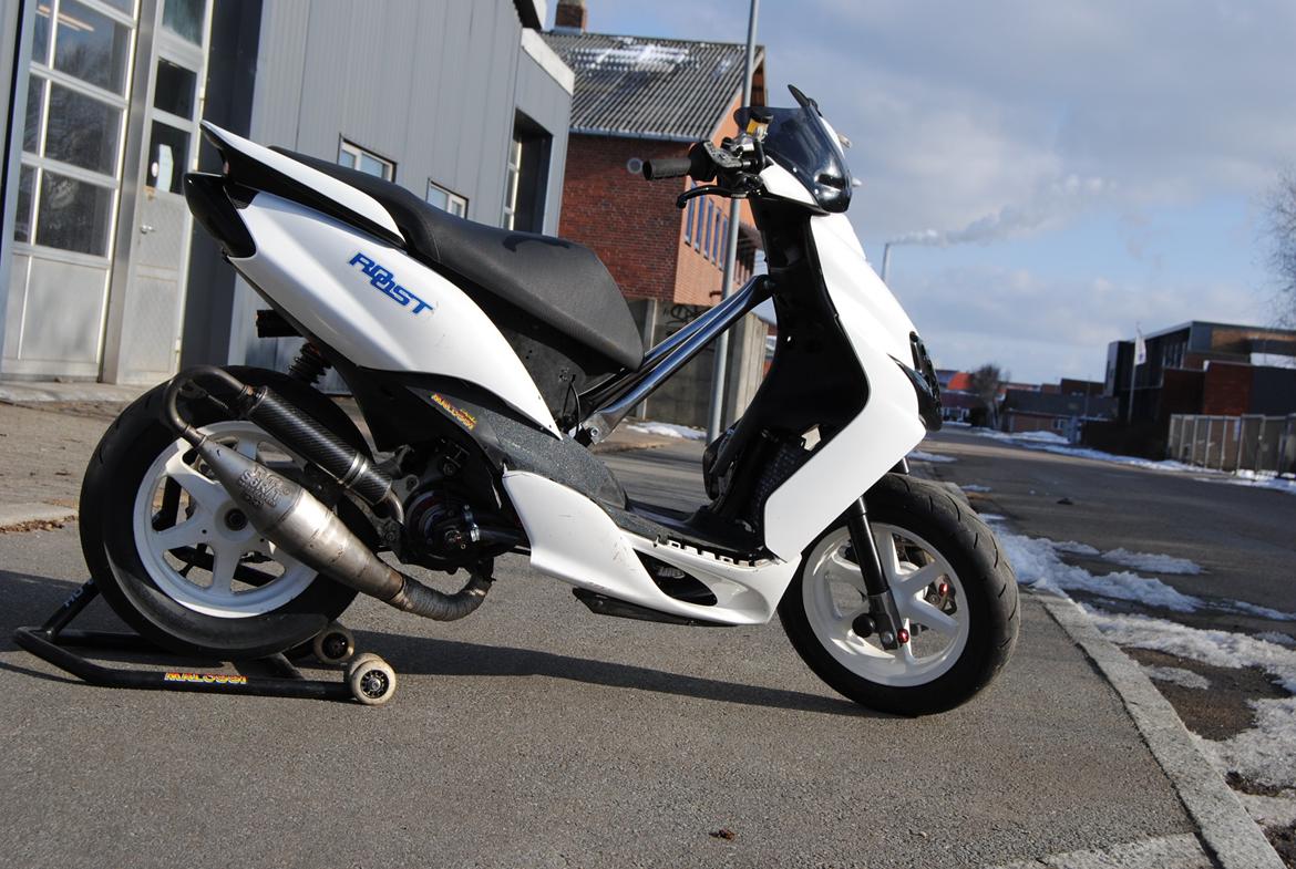 Yamaha Jog RR  R/T billede 5