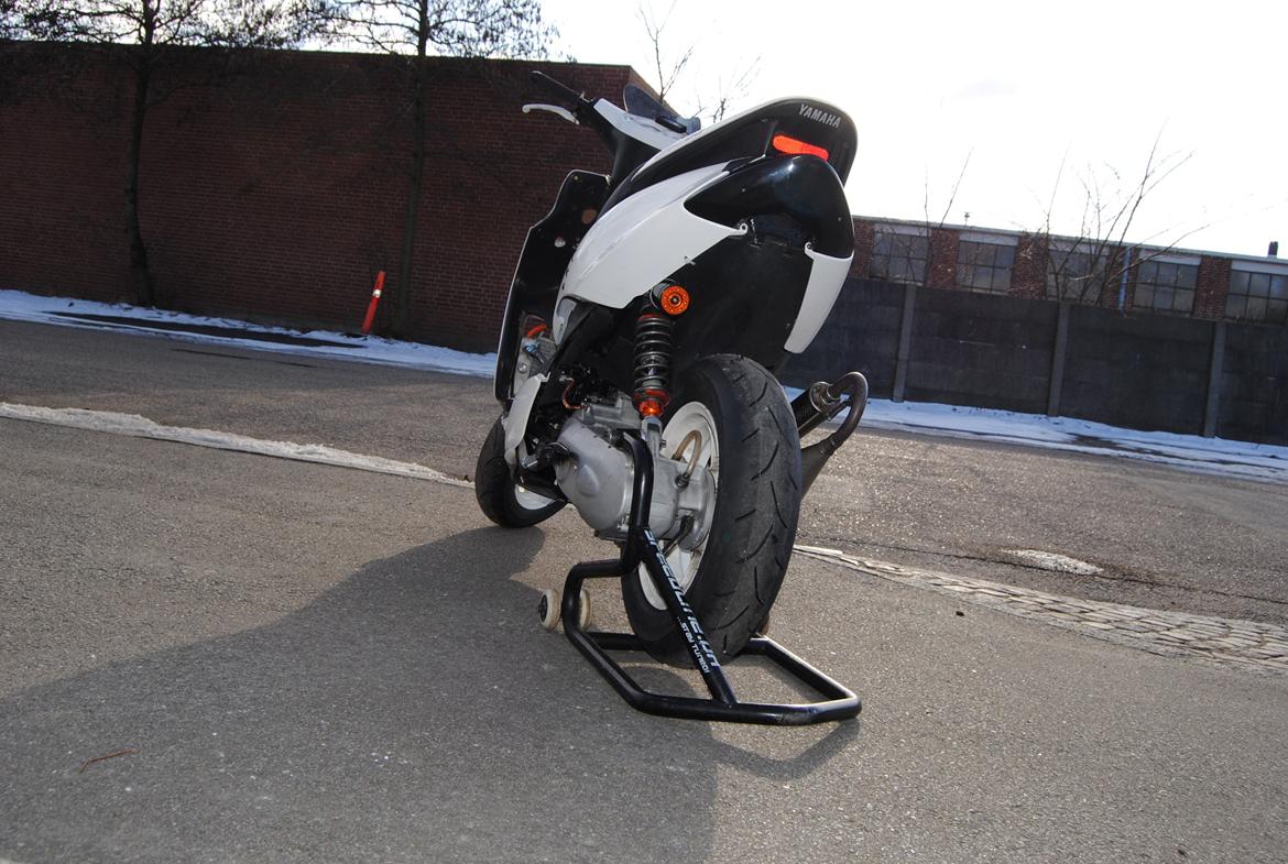 Yamaha Jog RR  R/T billede 7