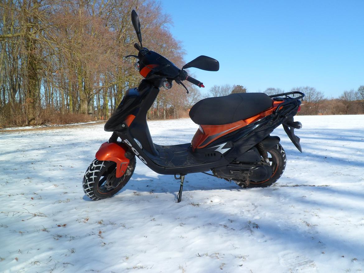 PGO Hot 50 "Skrotten" - Taget på min sidste tur på Hotten inden den blev solgt. billede 10