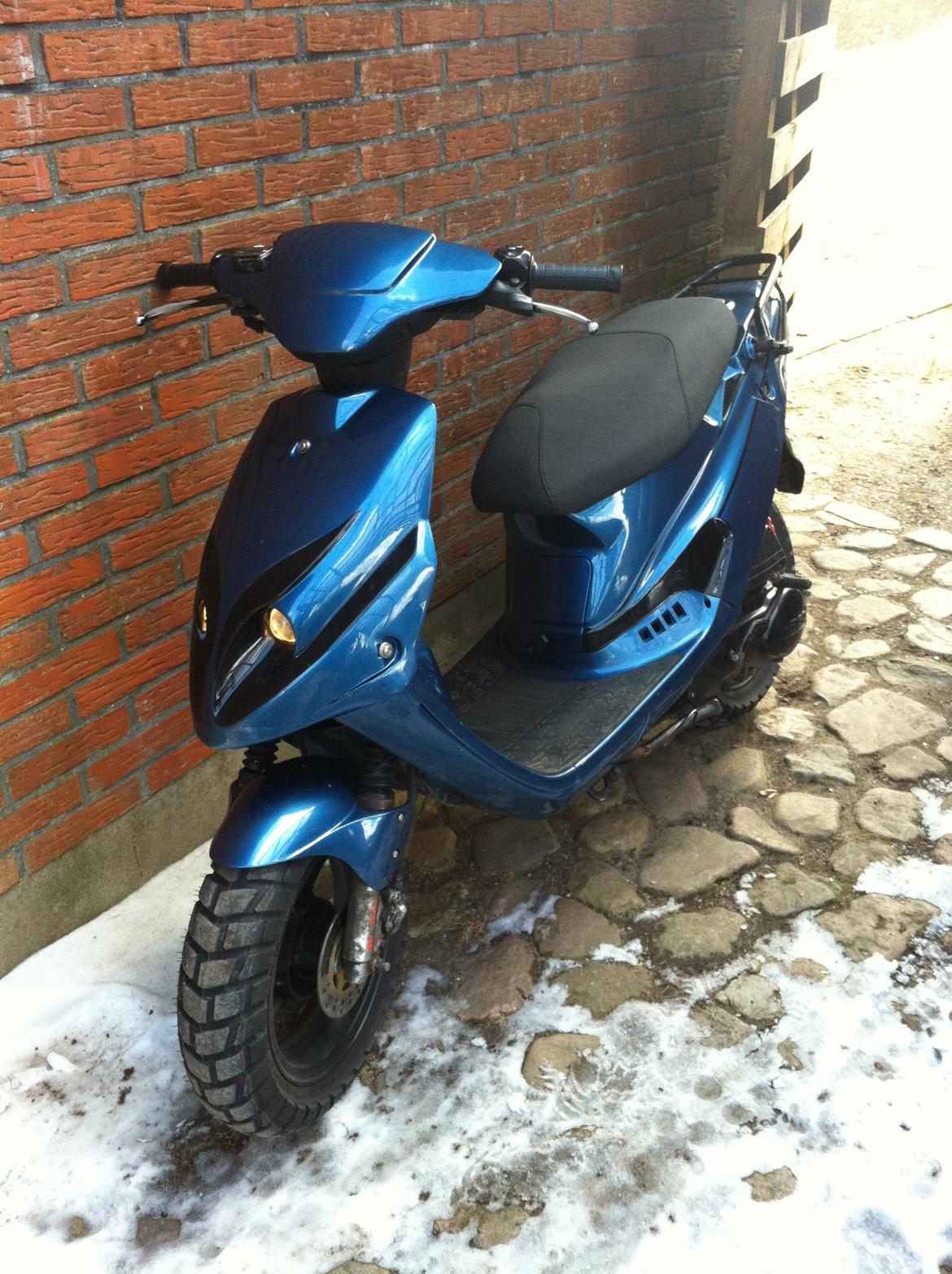 PGO Hot 50 (Blue Flame) billede 2