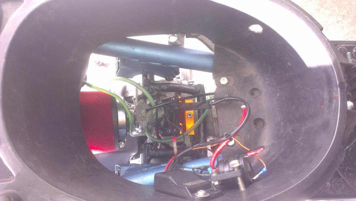 Aprilia Sonic Team Cross billede 4