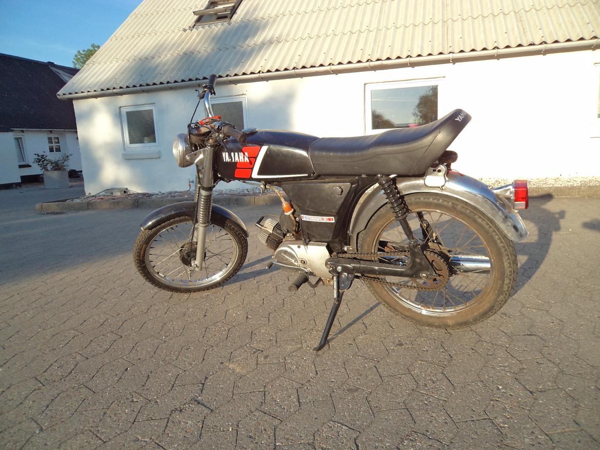 Yamaha FS1 - SOLGT! billede 1